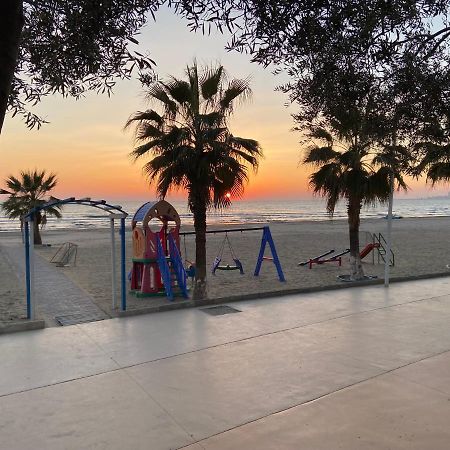 Nora Apartments Durres Bagian luar foto