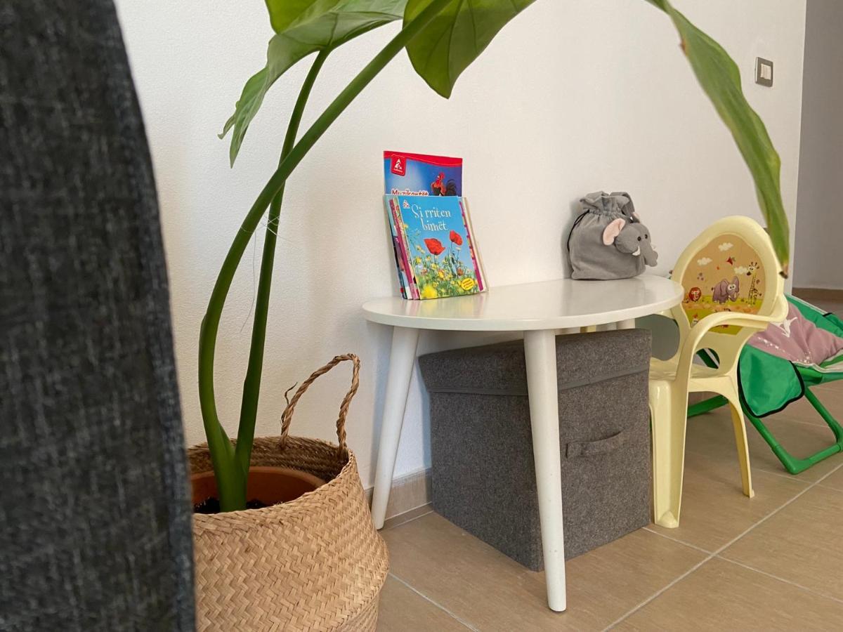Nora Apartments Durres Bagian luar foto