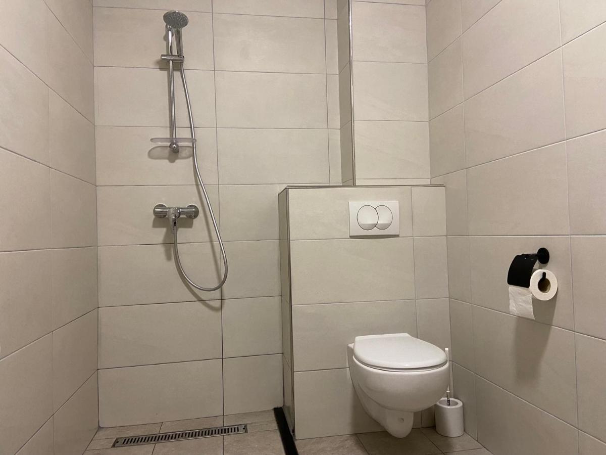 Nora Apartments Durres Bagian luar foto