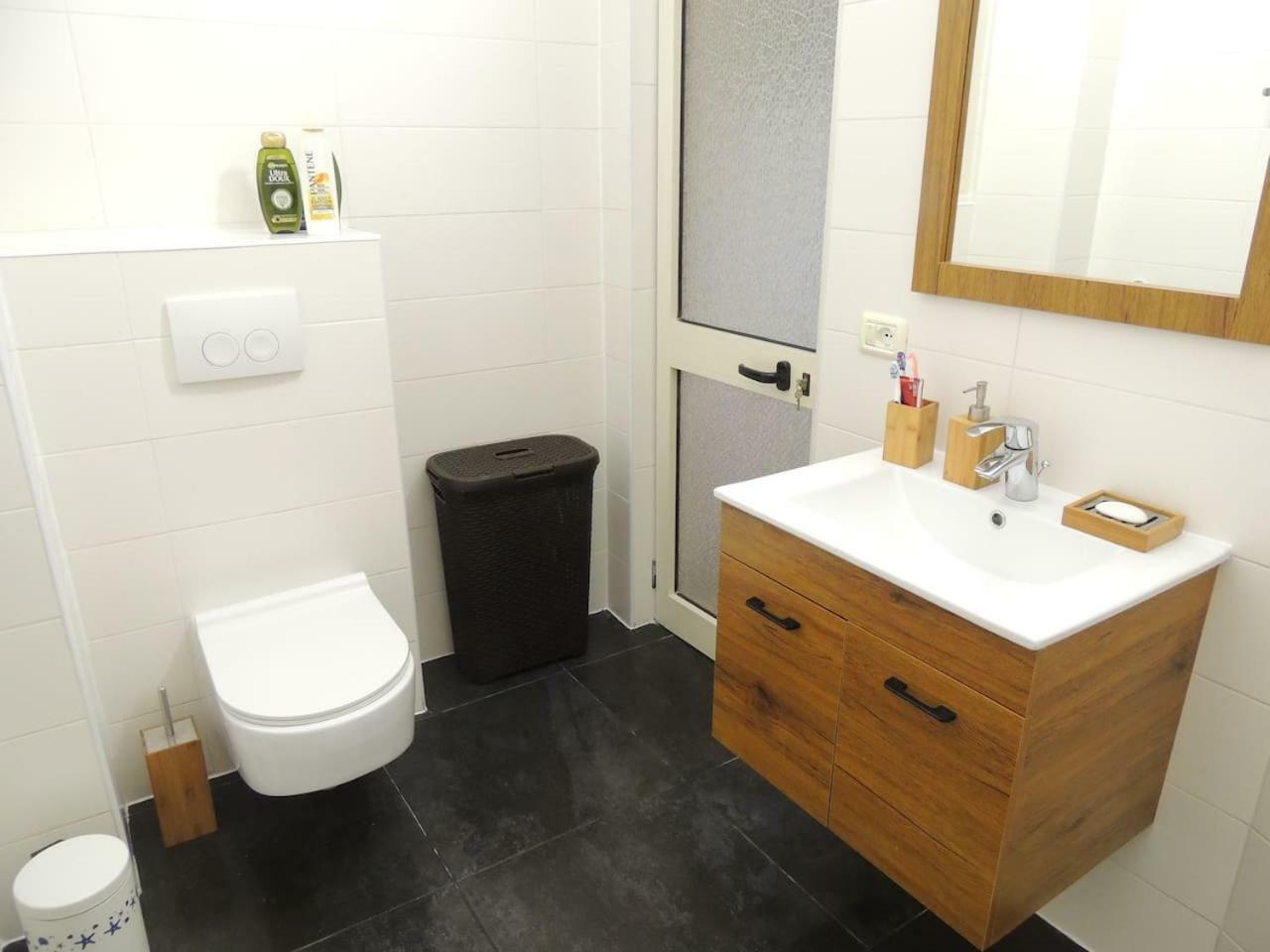 Nora Apartments Durres Bagian luar foto